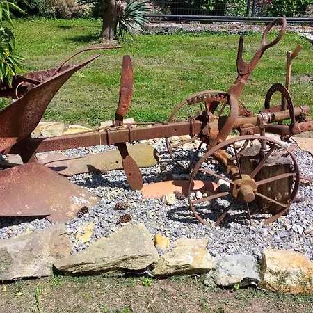 Vitorio فندق كوذِييرو