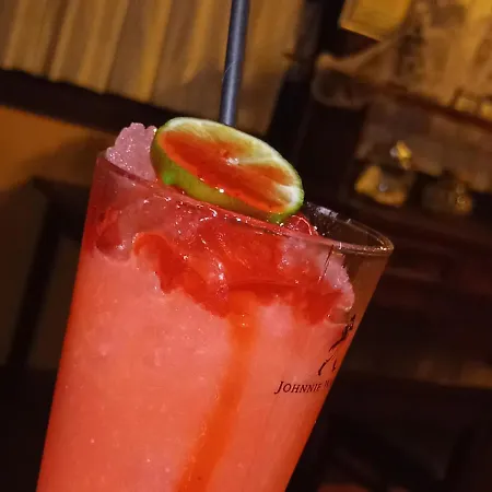 Vitorio Hotel 2*