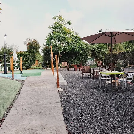 Vitorio Hotel 2*